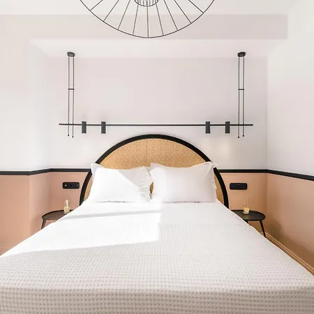 13 Keys Suites Hotel Nydri (Lefkada)