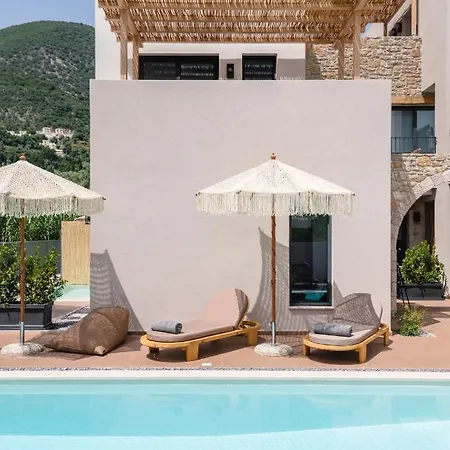 13 Keys Suites Nydri (Lefkada)