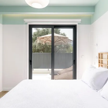 13 Keys Suites Hotel Nydri (Lefkada)