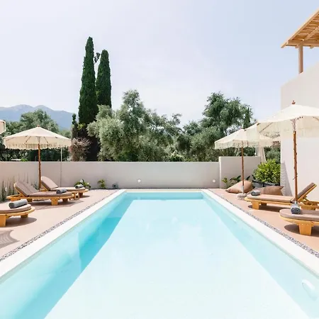 13 Keys Suites Nydri (Lefkada)