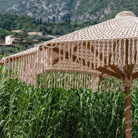 13 Keys Suites Hotel Nydri (Lefkada)