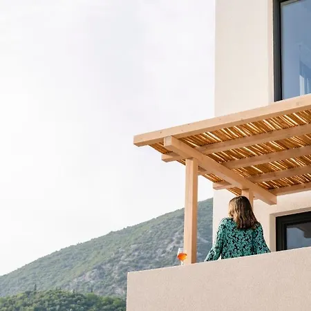 13 Keys Suites 3* Nydri (Lefkada)