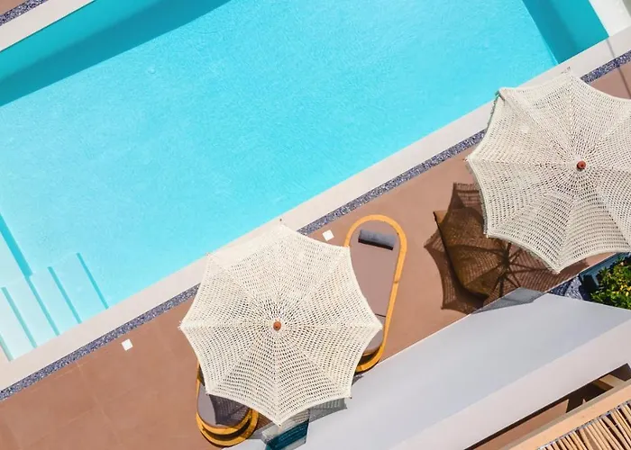 13 Keys Suites 3*