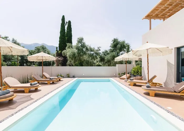 13 Keys Suites Nydri (Lefkada)
