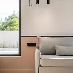 מלון 13 Keys Suites