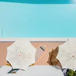 מלון 13 Keys Suites נידרי