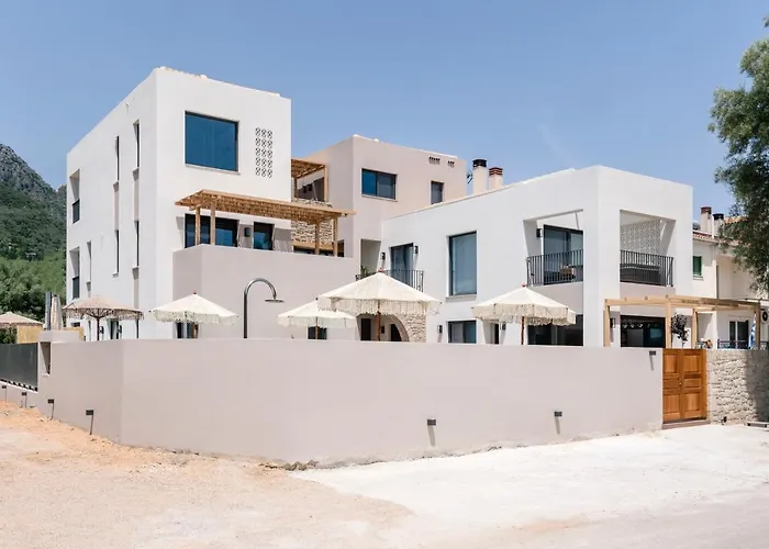 Ξενοδοχείο 13 Keys Suites Νυδρί